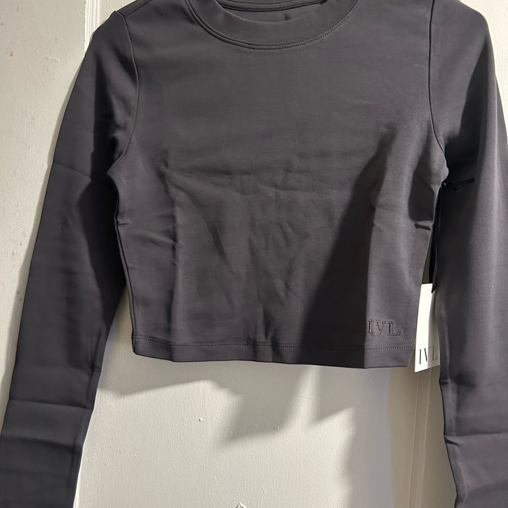 IVL Long Sleeve Crop Top